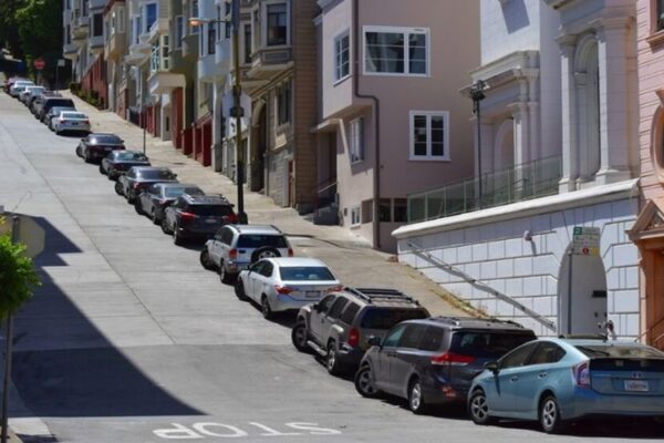 how-to-do-parking-facing-uphill-without-a-curb